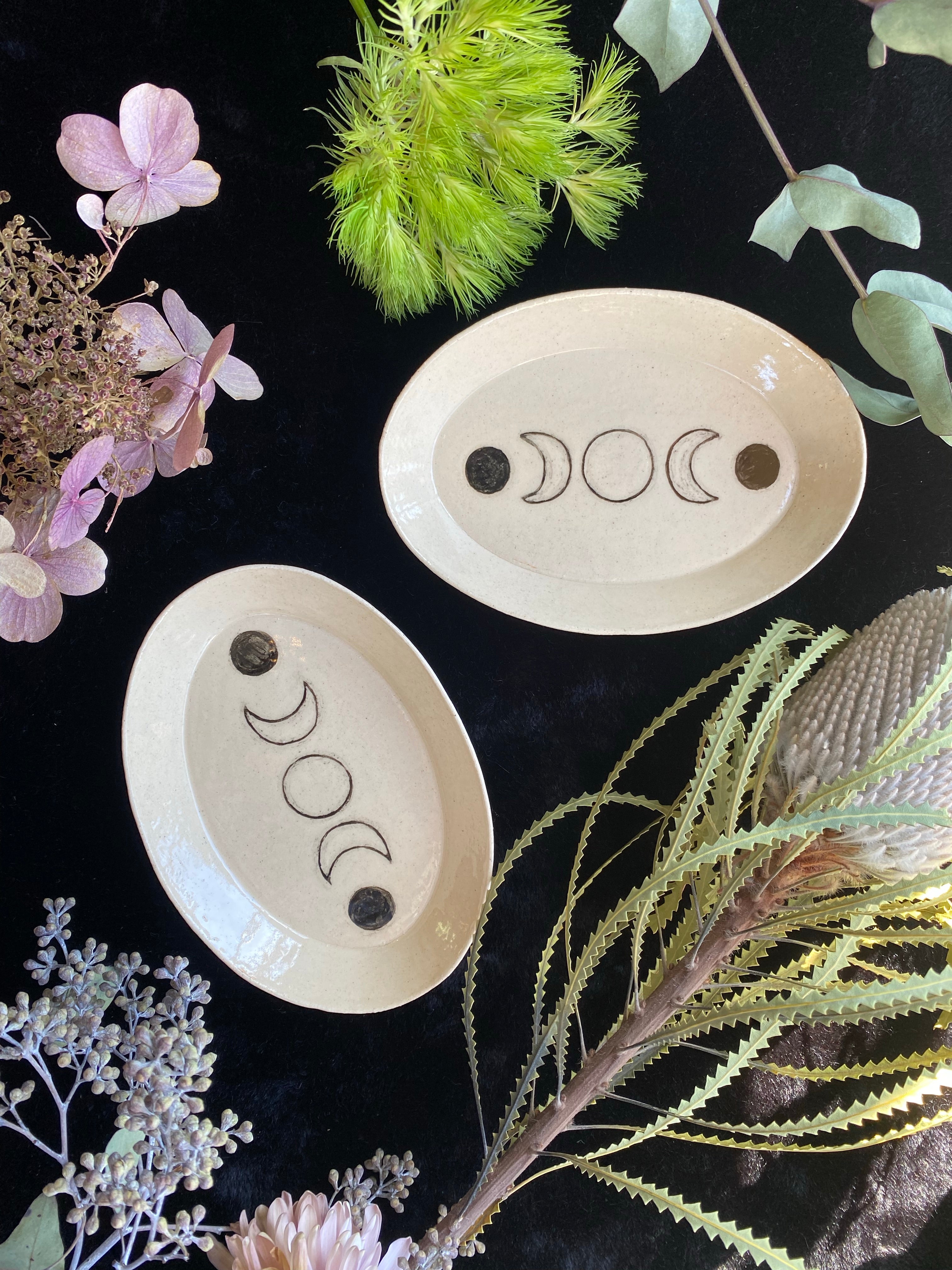 Moon Phase Ceramic Offering Plates and Dinnerware - Keven Craft Rituals