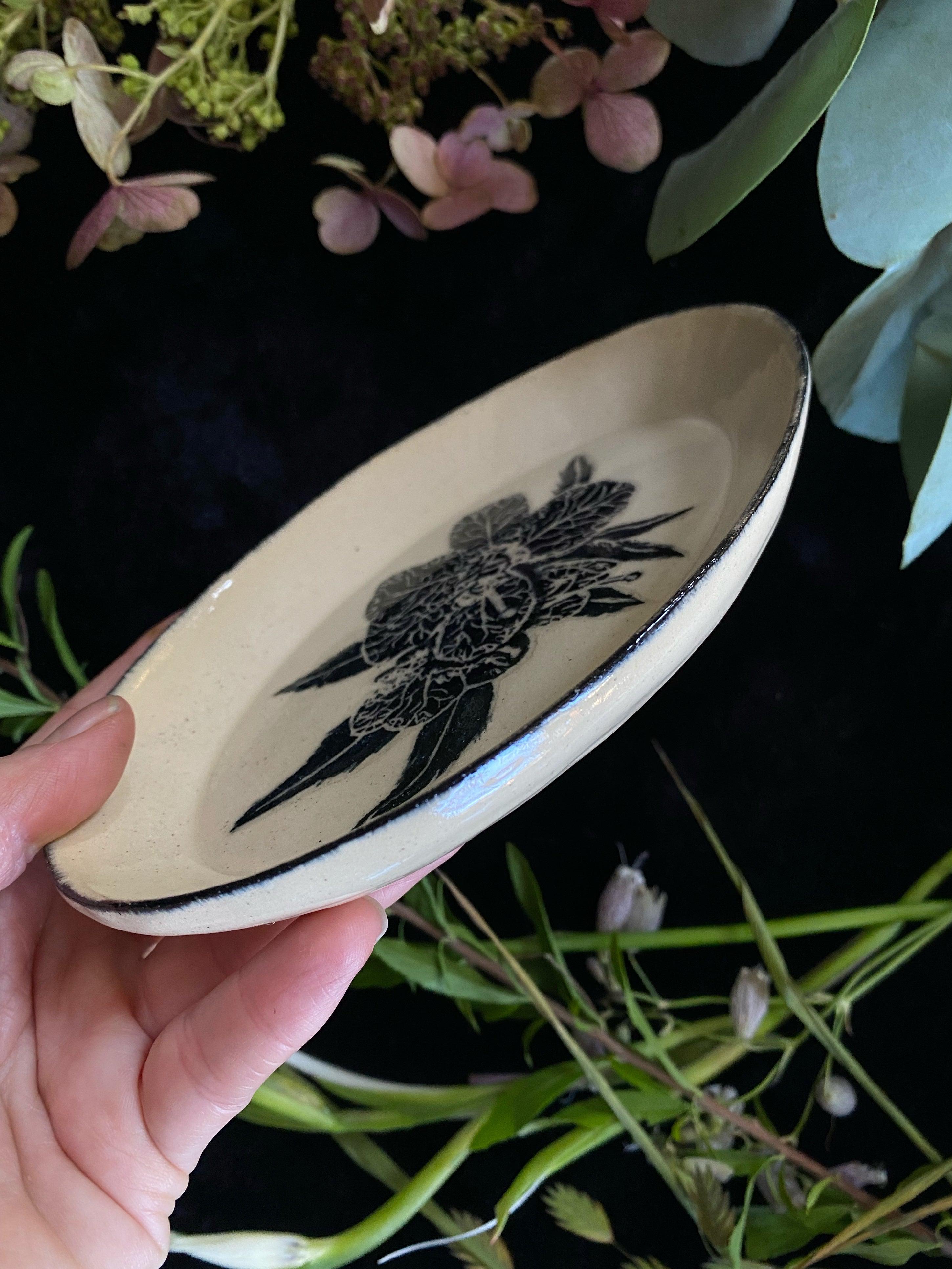 Black and Green Sgraffito Henbane Ceramic Offering Plates - Keven Craft Rituals