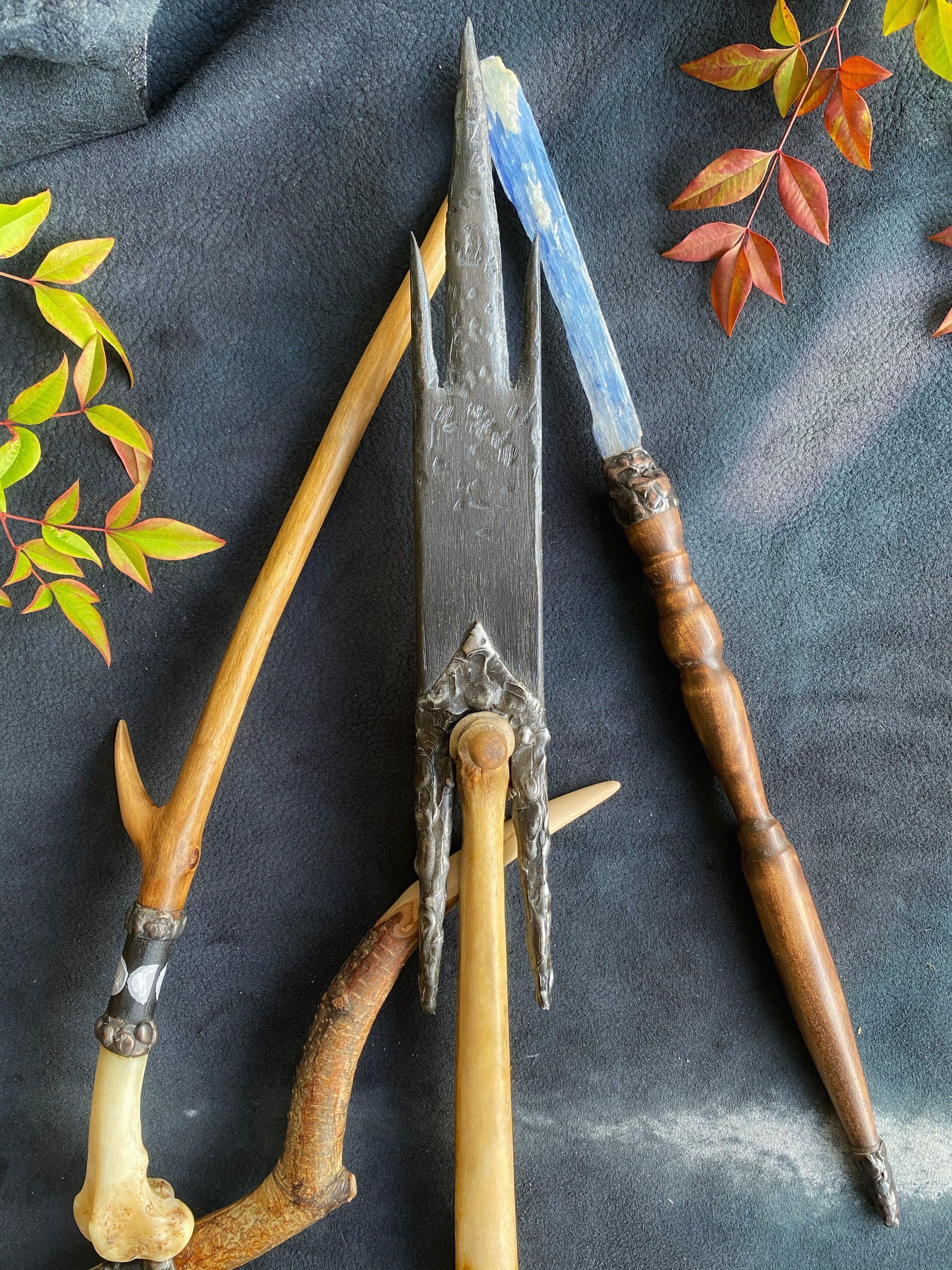 Ritual Knife w/ Deer Bone and Wood Blade - Keven Craft Rituals