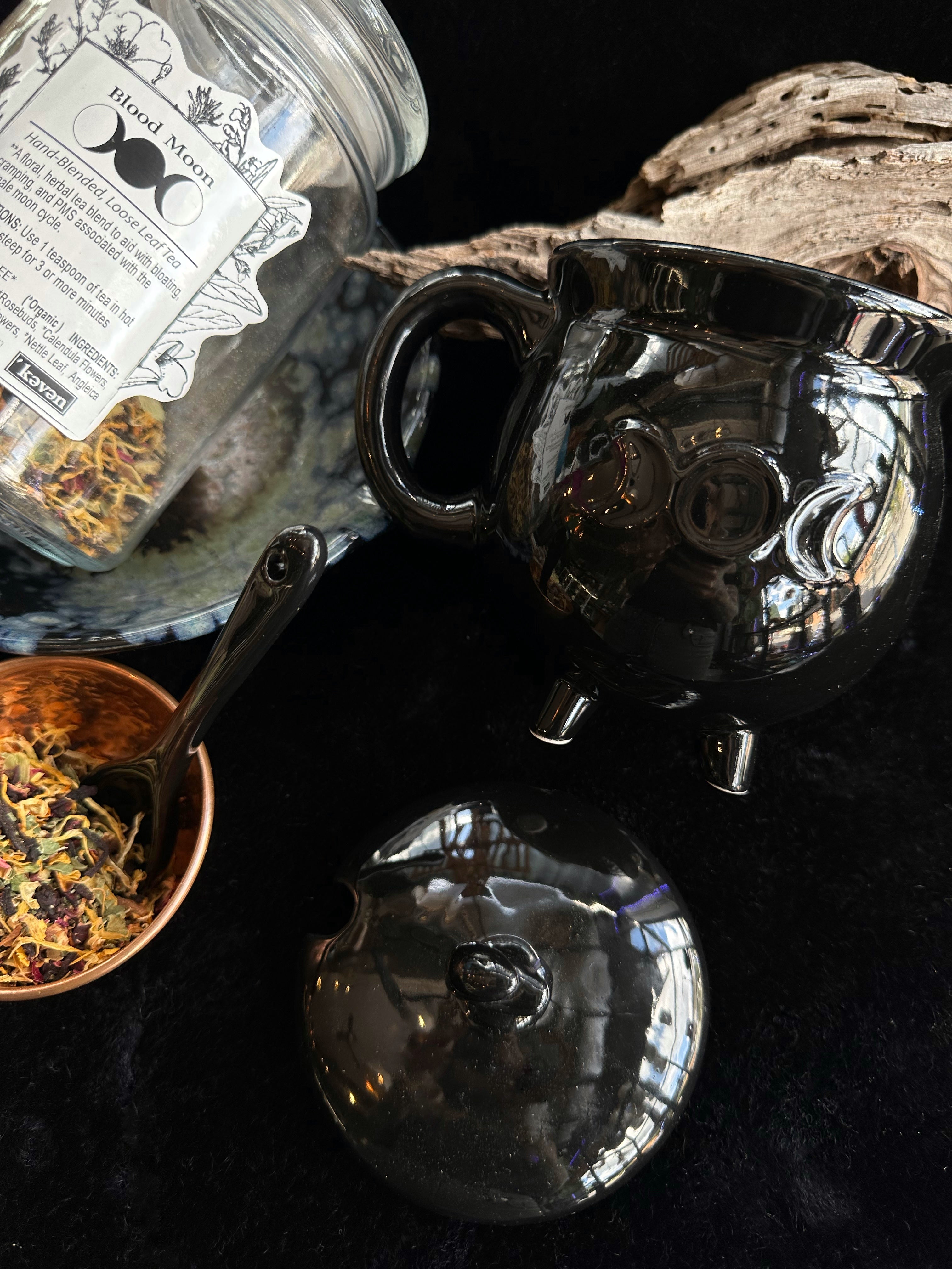Triple Moon Cauldron Mug & Spoon Set