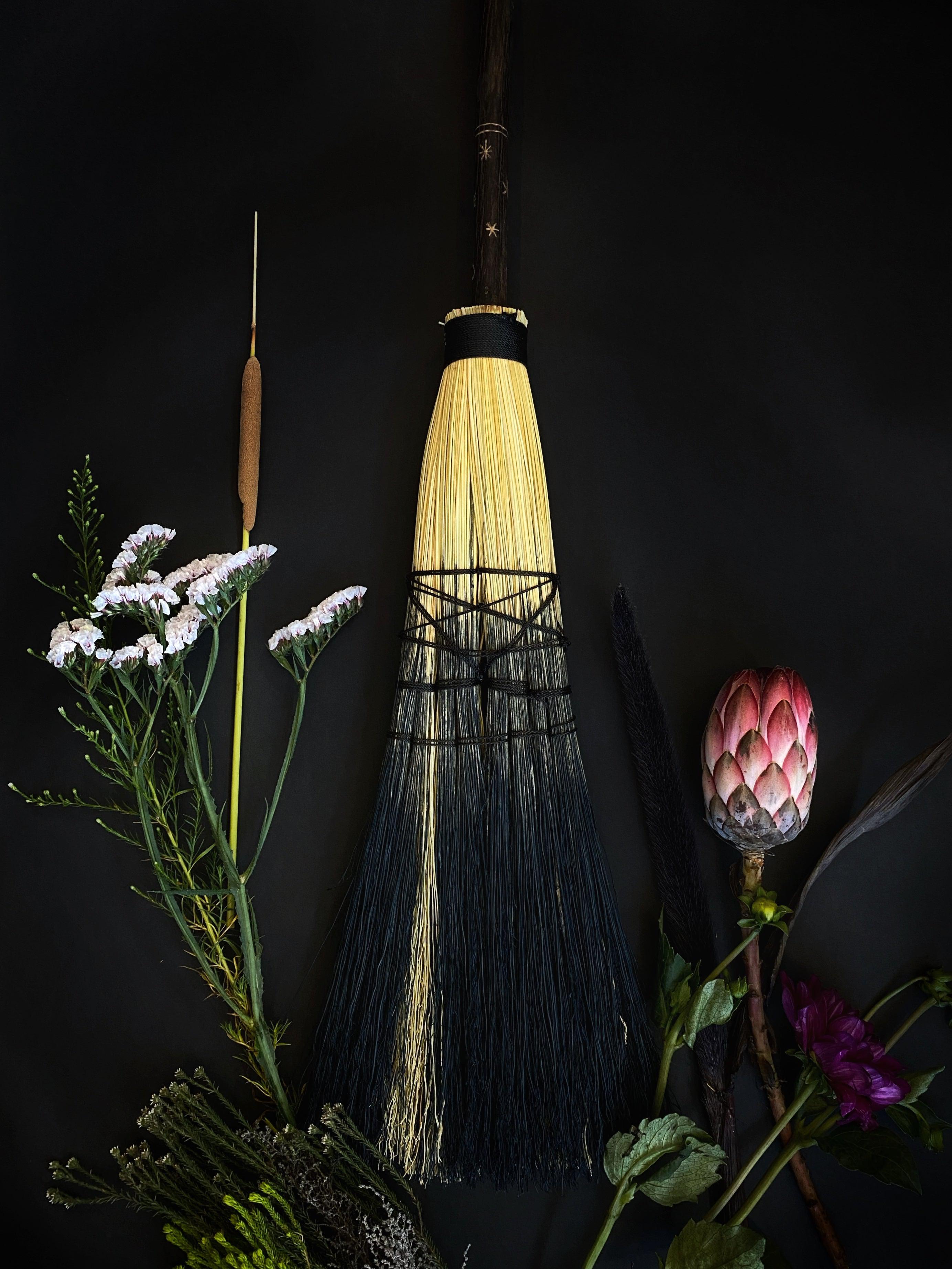 "Big Boss Witch" Sweeper Brooms - Kitchen Broom - Keven Craft Rituals