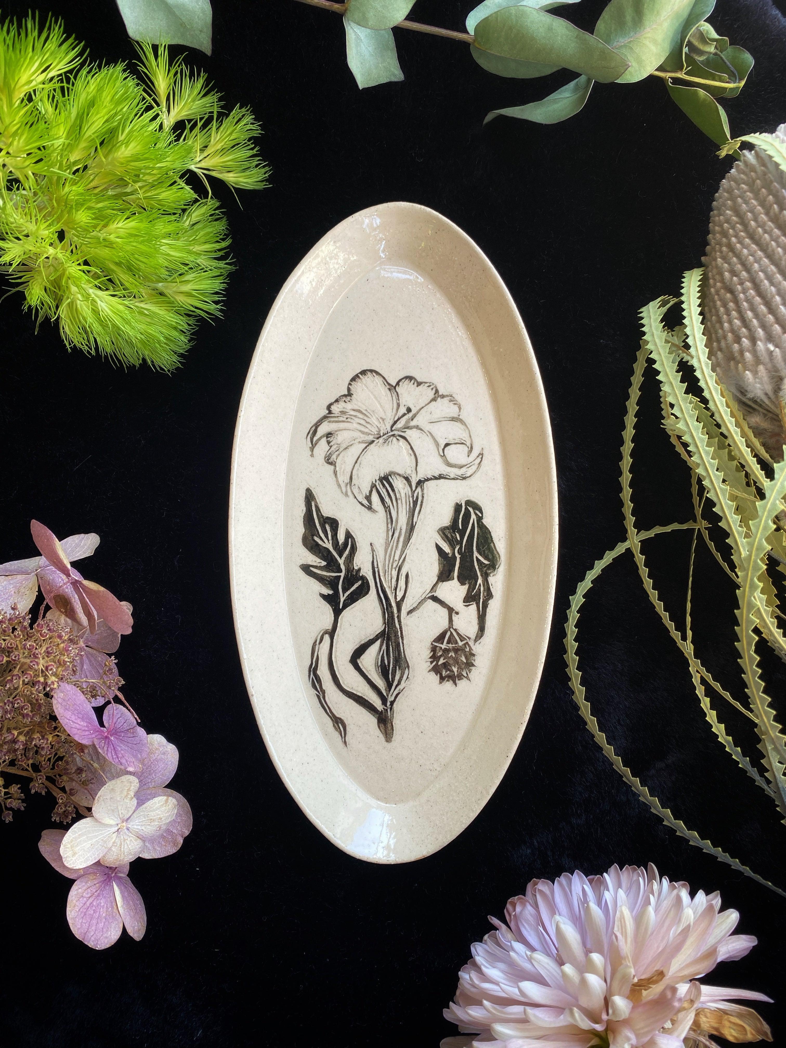 Black Sgraffito Datura Ceramic Offering Plates - Keven Craft Rituals