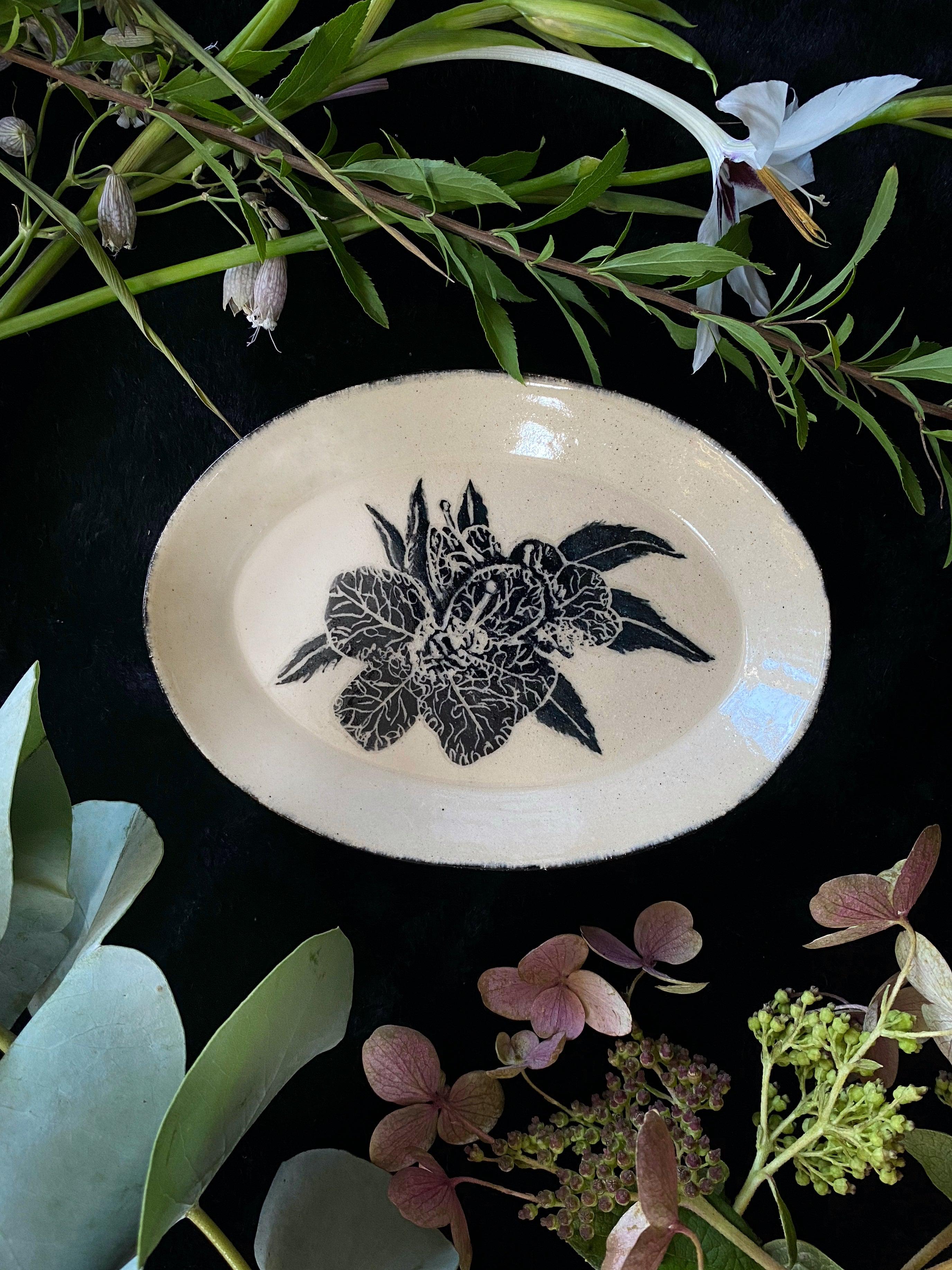 Black and Green Sgraffito Henbane Ceramic Offering Plates - Keven Craft Rituals