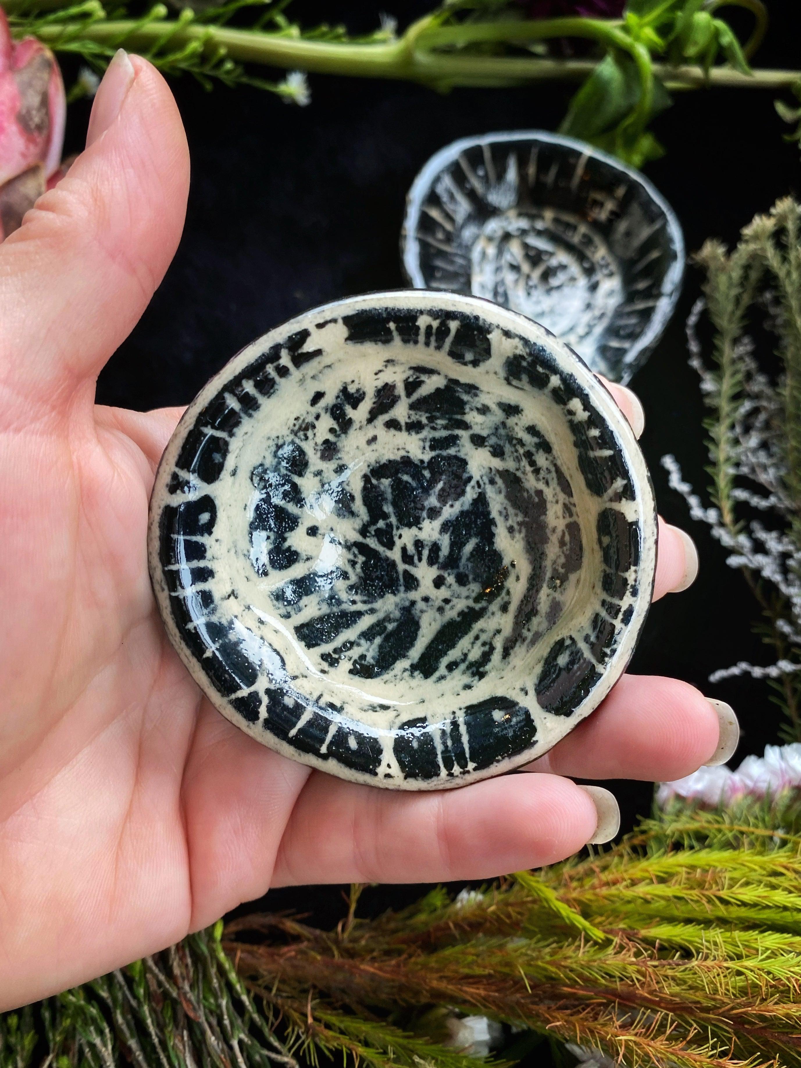 Black Sgraffito Black / White Abstract Mini Offering Dishes - Keven Craft Rituals