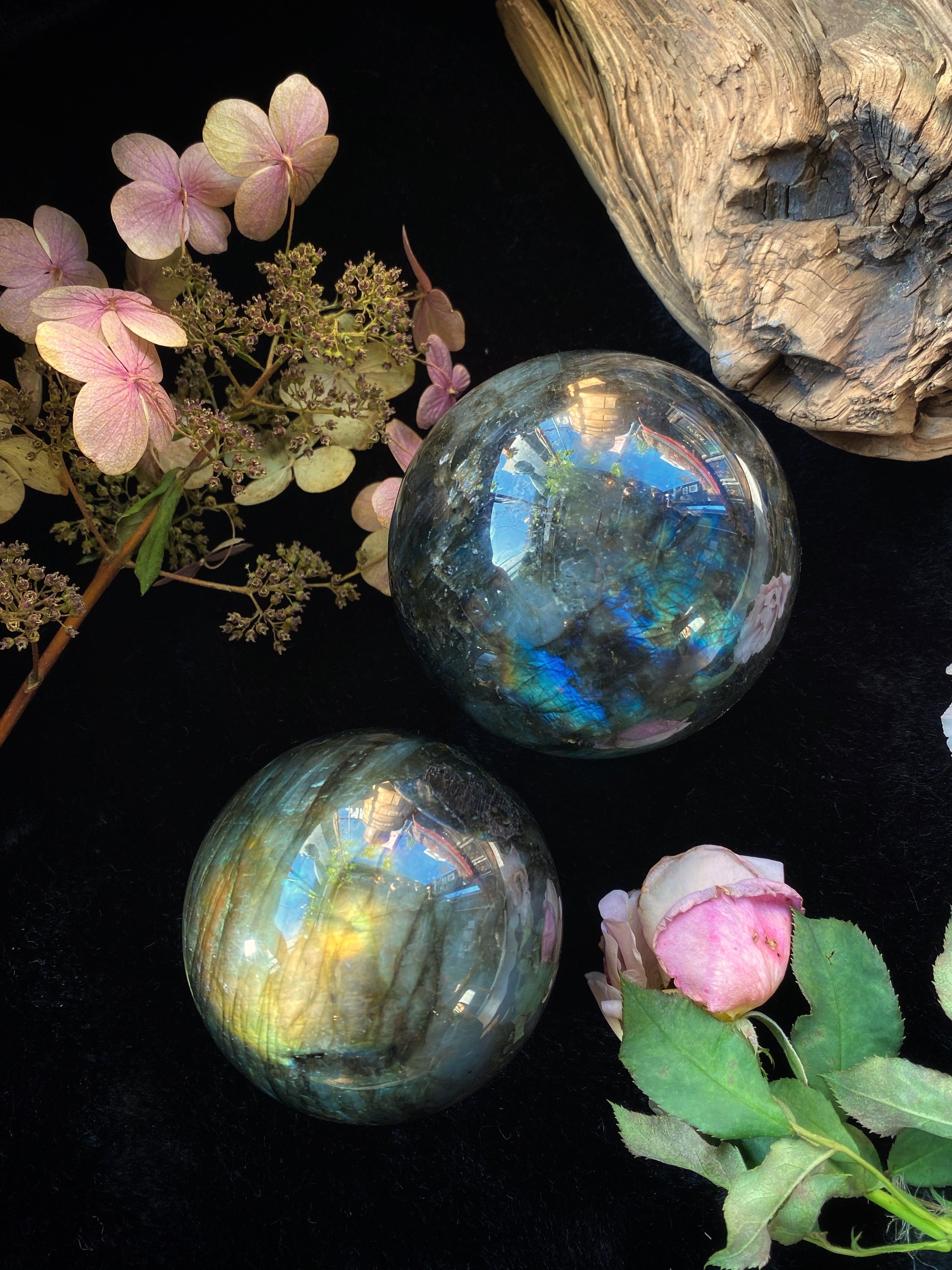 Labradorite Crystal Sphere - Med - XL Scrying Balls - qmeb