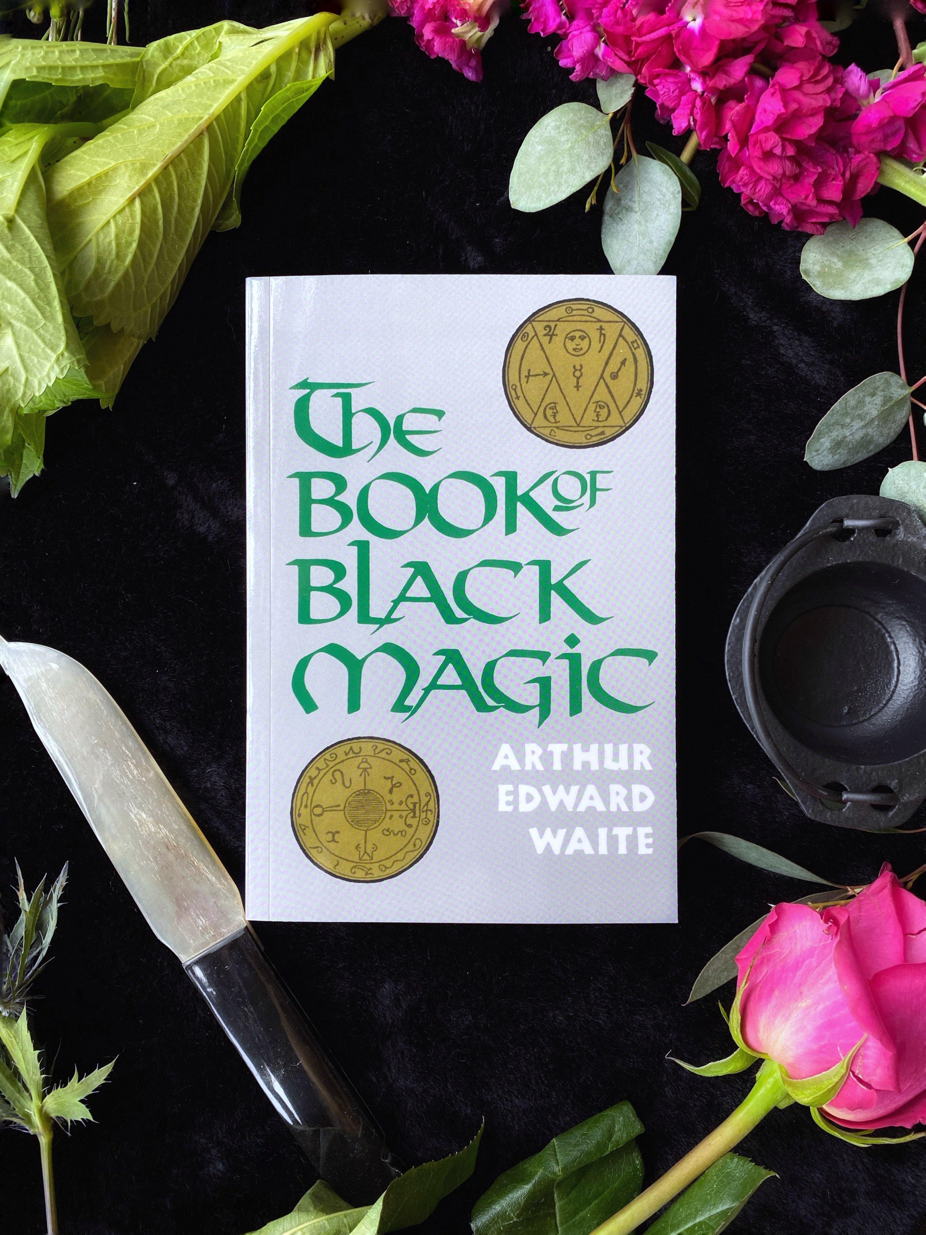 The Book of Black Magic - qmeb