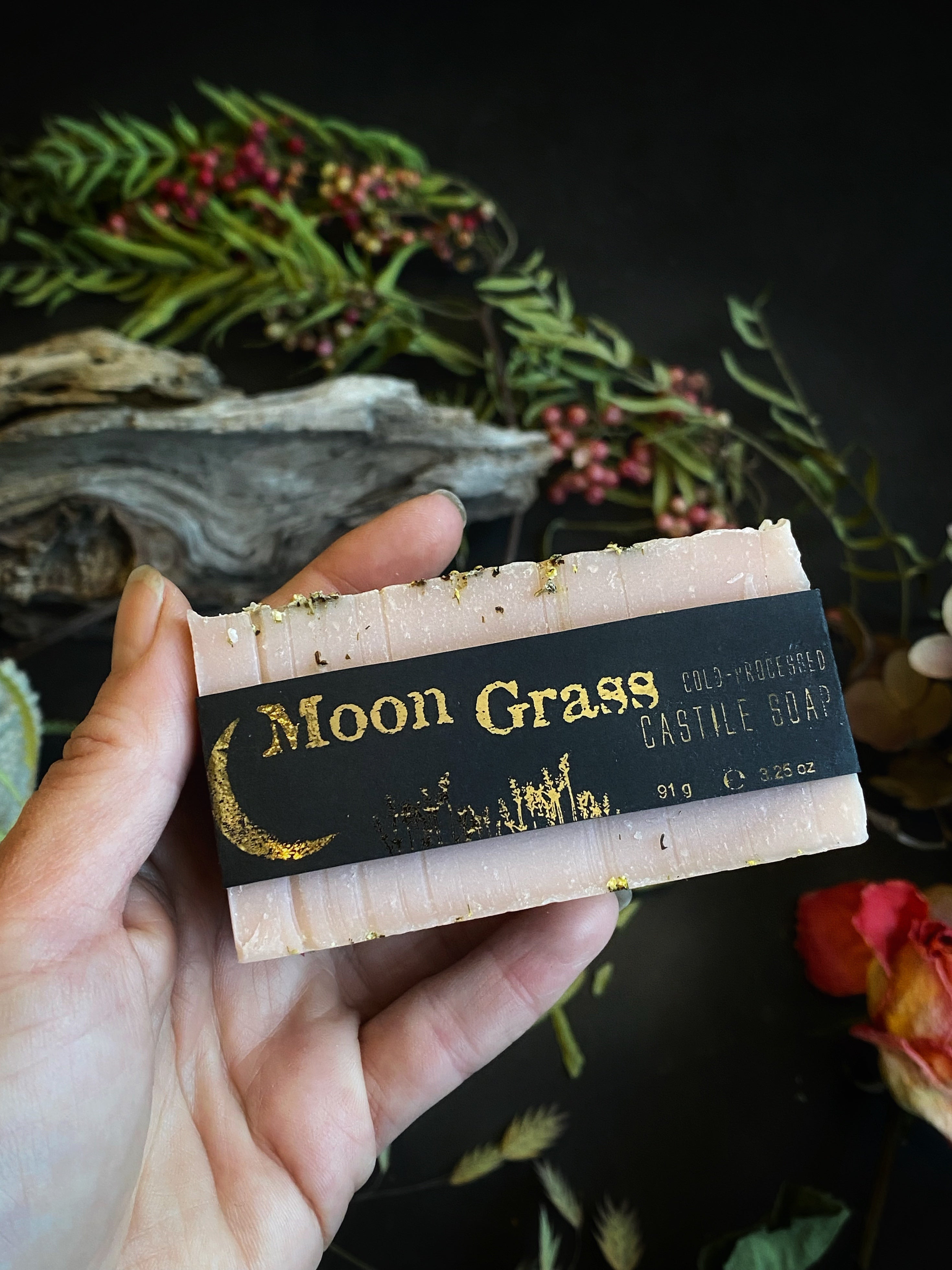 Moon Grass - Artisan, Superfatted, Cold- Processed Castile Soap for the Face and Body?