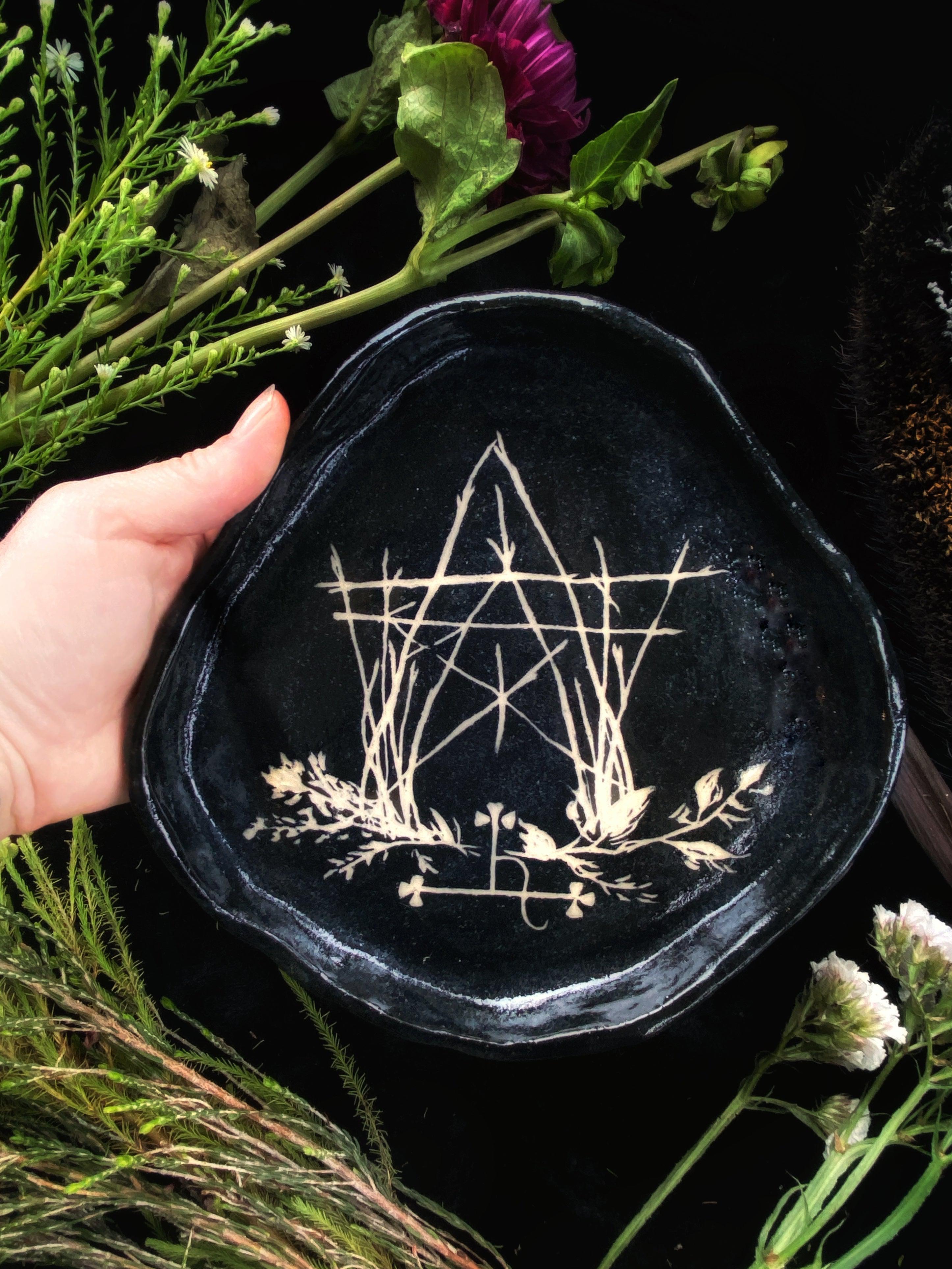 Black Sgraffito The House of Twigs Ceramic Offering Plate - Keven Craft Rituals