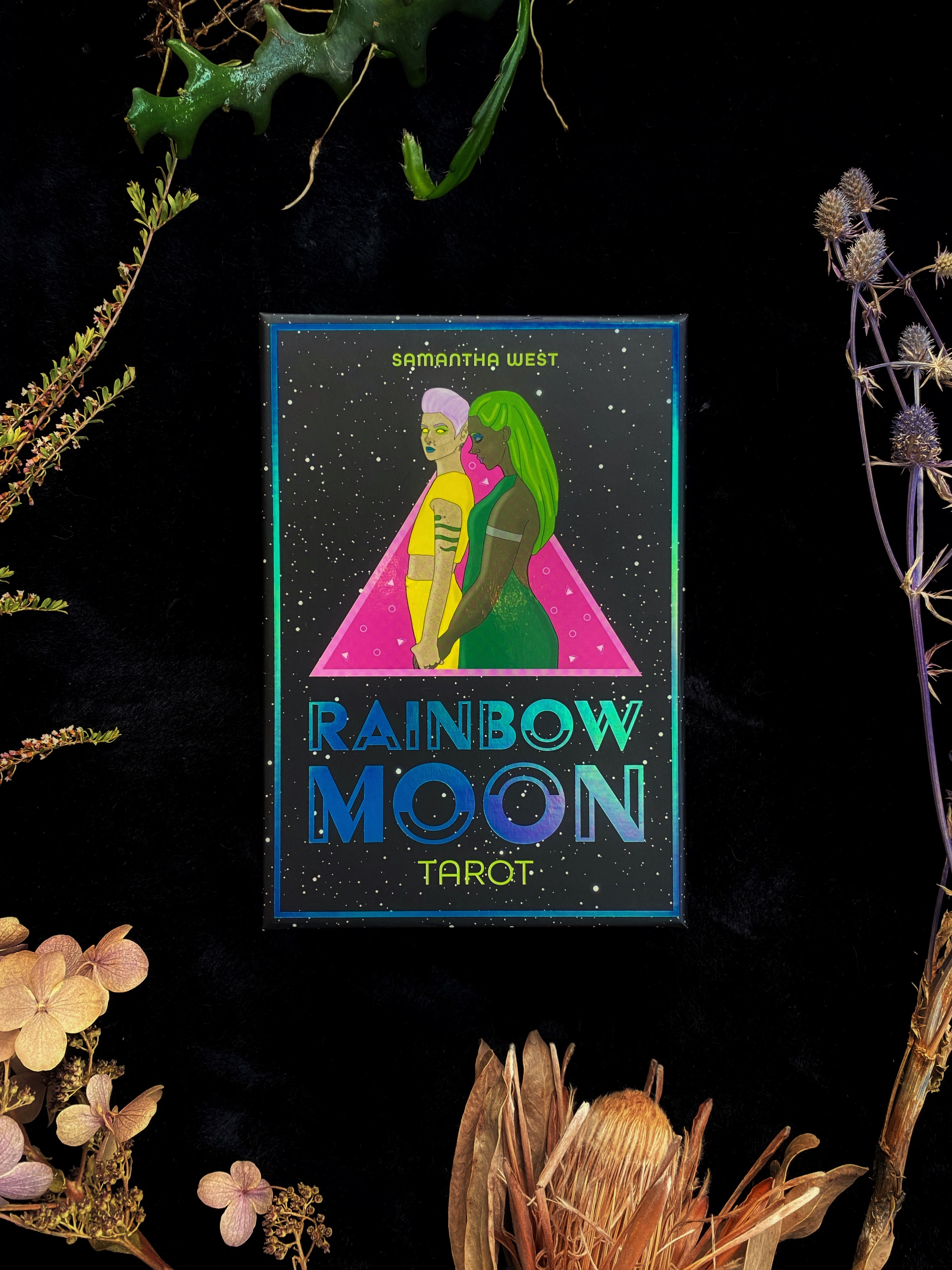 Rainbow Moon Tarot: 78 Card Deck